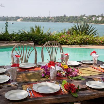 Mdoroni Behewa House Coastal Kenya Pool Lunch Table